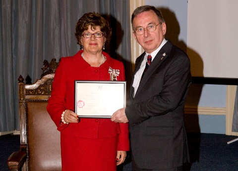 Richard Phillipson receiving his certificate from the Lord-Lieutenant of Wiltshire
